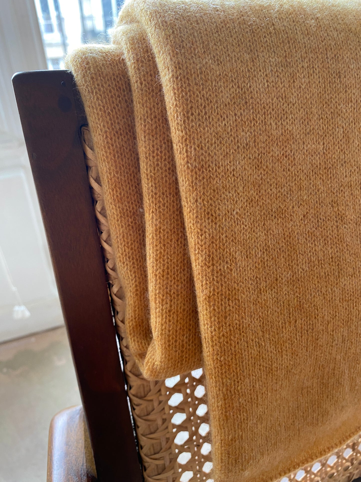 Super soft knitted cashmere scarf - amber gold