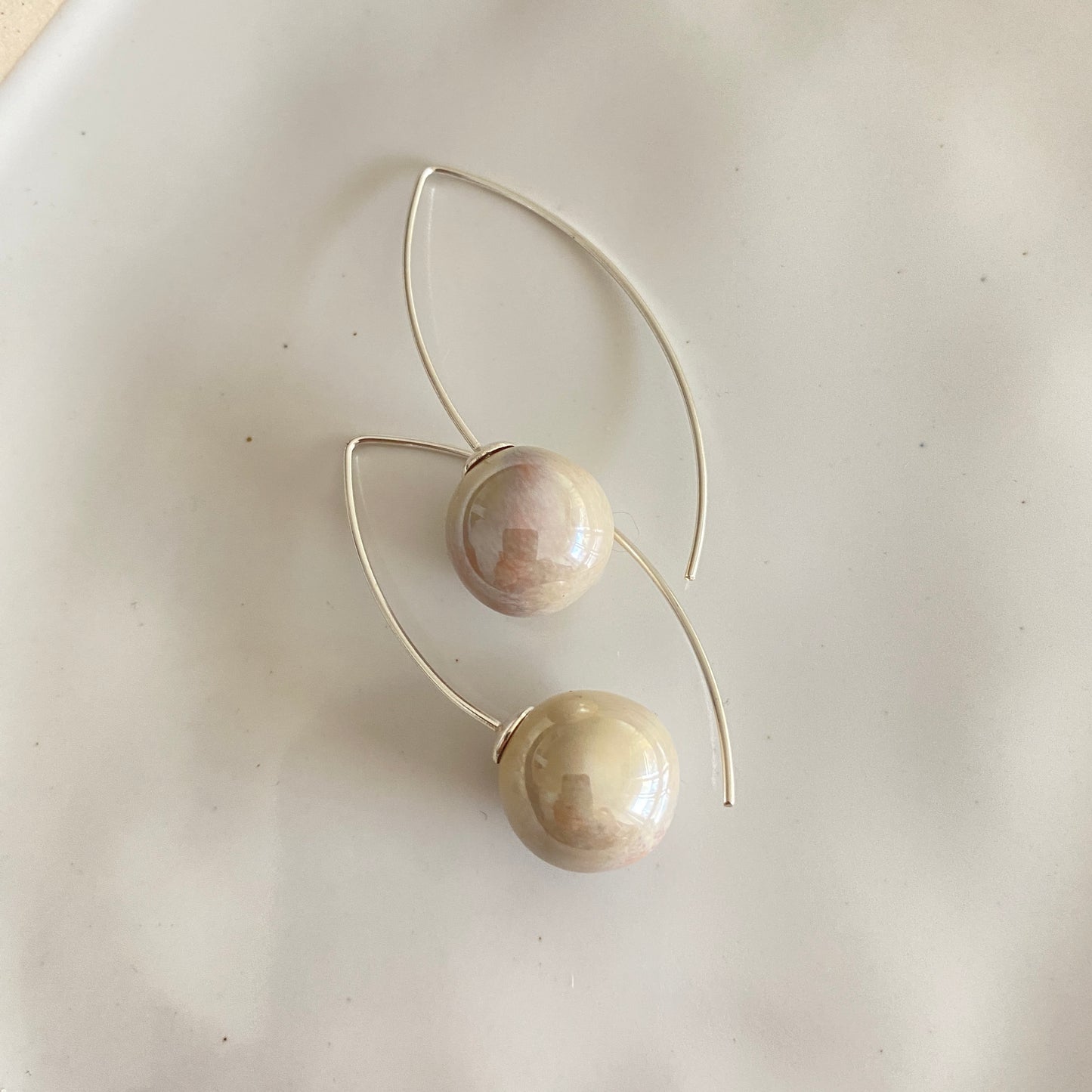 パールチェリーのイヤリング