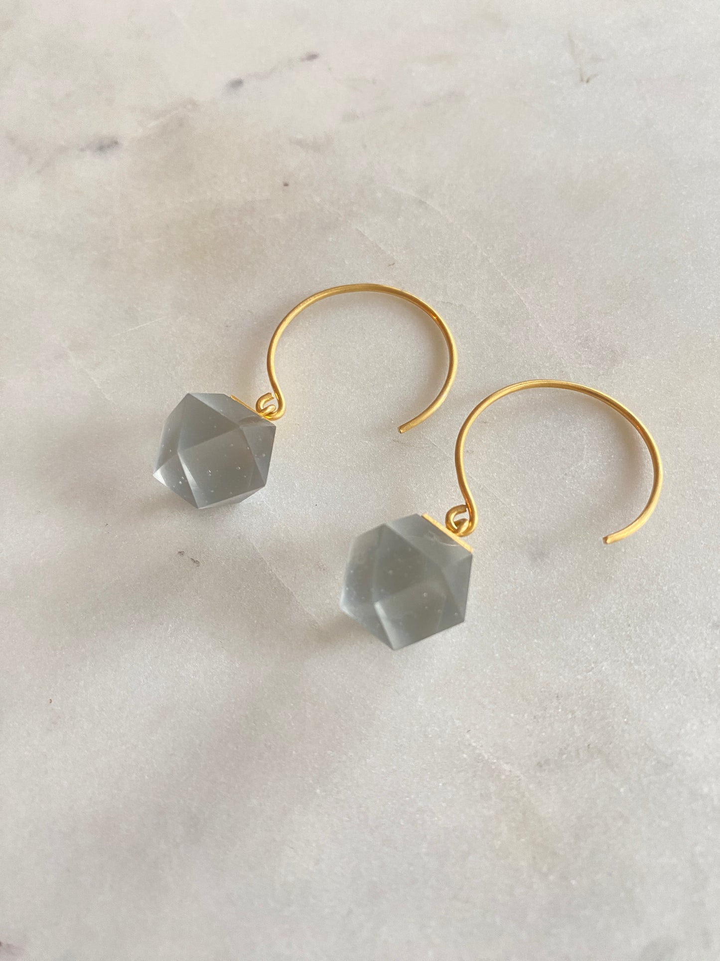 Earrings in glass