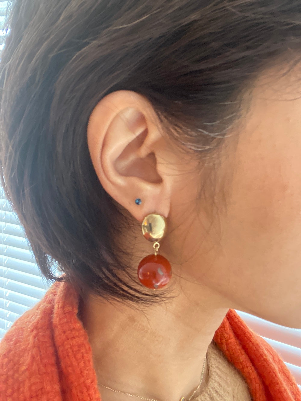 Boucles d'oreilles Nadine avec la pierre jaspe rouge