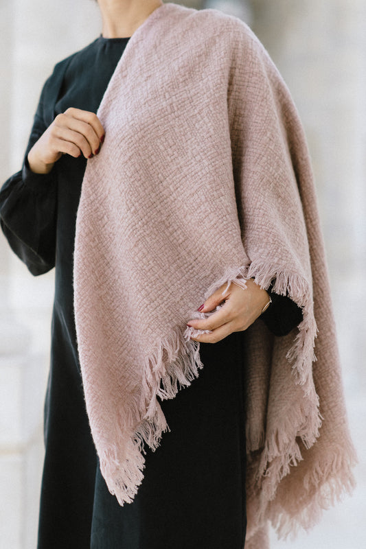 Super soft cashmere square scarf Misty pink